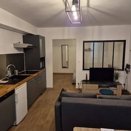 T2 Moderne Hypercentre 40M2, Au Pied De La Cathedrale Apartamento Auch Exterior foto
